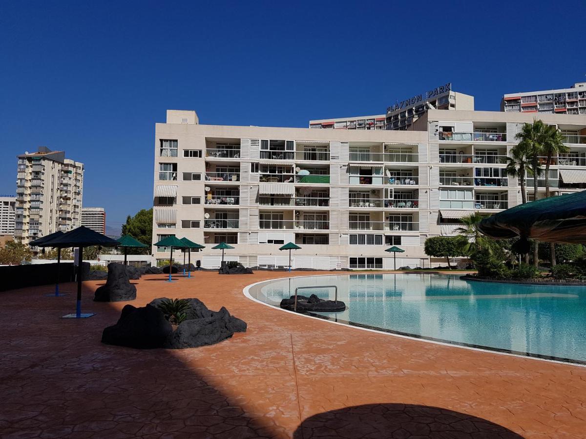 Ideal Familias En Urbanizacion De Lujo A 600M De La Playa Levante Con Wifi, Ac Y Parking 베니돔 외부 사진